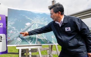 ‘양평고속도로 변경 특혜’ 의혹 용역관계자...“대안 노선 선정 지시 없어”