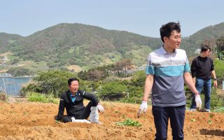 정청래, 고구마 순 심는 김남국에 “그래 갖고 공천 받겠어?”