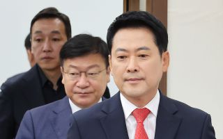 유리한 여론조사만 선별 인용해놓고... 장동혁 “내가 정신 승리? 그들이 정신 패배”