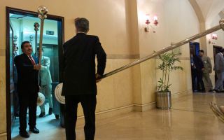 이란 종전 협상 "대체로 긍정적, 호르무즈 해협 문제는 교착"