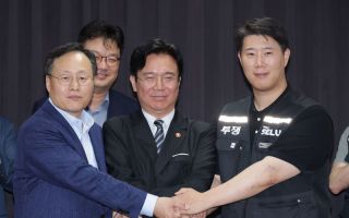 삼성전자 노조 투표율 첫날 66% 돌파…성과급 격차에 내부 충돌은 격화