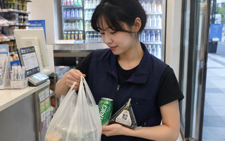 "편의점 알바생, 2만8000원 폐기음식 절도" 고소한 점주...법원 판단은?