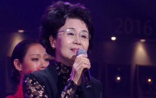 "노래 함부로 하지 마" 심수봉의 거친 분노 뒤엔...'이 질환' 숨어있었다