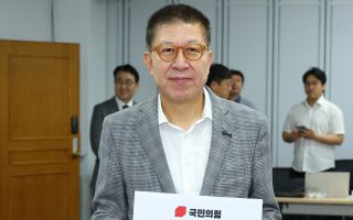 박형준, 장애비하 유튜버 출연 논란에 "제 불찰"