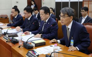 선관위 "투표수 오입력, 부정선거 아냐"…국민의힘 "의도적 조작"
