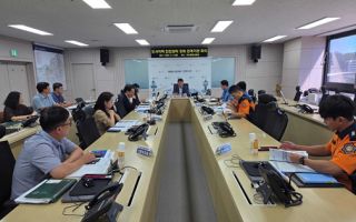 “굳건한 협력으로 안전관리”…군산시, 도서 지역 관계기관 대책 회의