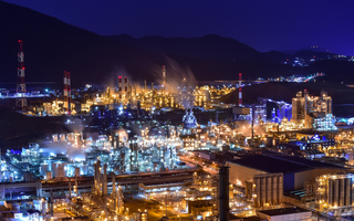 중동사태, K-석유화학에 오히려 기회?