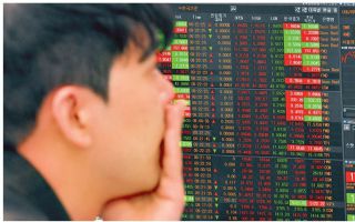 “매출 2배 많은데 주가 왜 이래” 삼성전자 시총, TSMC 절반이라니…여전히 저평가, 왜?