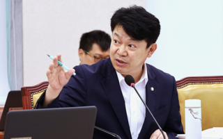 與 복기왕, 전세사기특별법 본회의 통과에 “李대통령의 결단, 4년 눈물 닦는 입법 물길 열어”