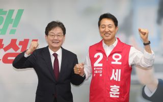유승민, 오세훈 손 잡아…“李 정부 부동산 문제 바로 잡는 데 큰 역할할 것”