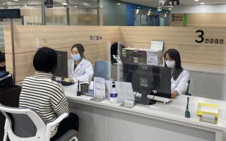 “관광 왔다가 위 용종 떼고 간다”…외국인 몰리는 ‘K건강검진’ 투어