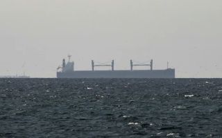 정부, 이란-일본 호르무즈 선박통과 협의에 “이란 등과 소통”