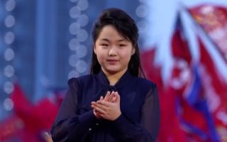 “장군 처형 보며 성장”…김정은 딸 주애, 김여정과 충돌 가능성