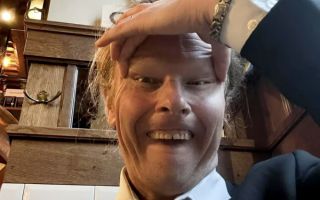 '미스 핀란드' 왕관 박탈에 핀란드 정치인들 '눈 찢기' 동참 논란