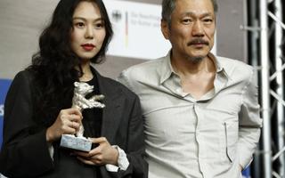 '김민희와 혼외자 육아' 홍상수, 베를린영화제 초청 "7년 연속"