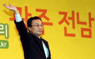 '이해찬 별세' 민주당 "애도의 시간…각 시도당 빈소, 추모 현수막 설치"