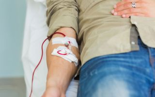 "피 빼서 세척하고 다시 넣어요"···할리우드서 난리 난 1회 1900만원 '이 시술'