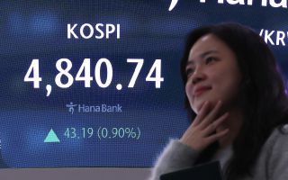 “다 같은 불장 아니다”···자동차·기계·건설 웃고 비금속·의류·음식료 울고