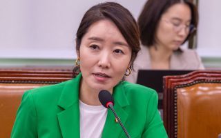 경찰, '공천헌금 의혹' 강선우 출국금지 조치