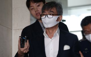 '김건희 측근' 이종호, 1심 징역 1년 6개월 선고