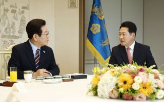 李, 장동혁에 "부모님 시골집 문제 삼지 않아…팔라 할 생각도 없어"