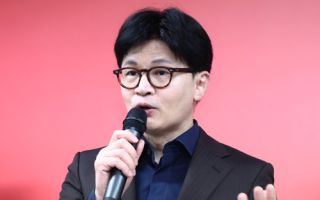 한동훈 측 “지지율 굳건할 것, 중도도 우리 편…한덕수는 변수 안돼”
