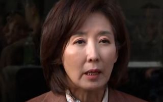 조국 "국회서 빠루 들고 폭력 행사해도 의원직 유지…말이 되나"