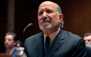 美상무장관 러트닉, ‘엡스타인 섬 방문’ 인정하며 해명…사퇴 압박 확산