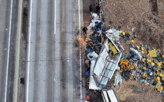 국토부, '블랙아이스' 제설제 안 뿌린 도로공사…'기관 경고'