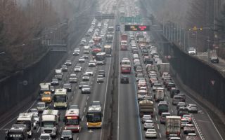 서울→부산 6시간40분…설연휴 둘째날 귀성길 정체