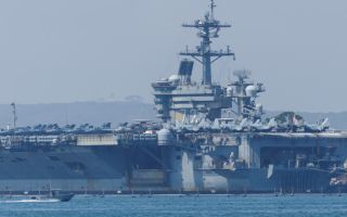 제네바 핵협상 앞두고 美·이란 '무력 시위'…항모 2개 전단 중동 집결