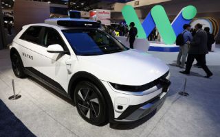 작년 美 전기차 판매 10년래 첫 감소…현대차그룹은 2위