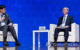 이창용 "신현송, 나보다 훨씬 능력 있는 분…한은에 축복"