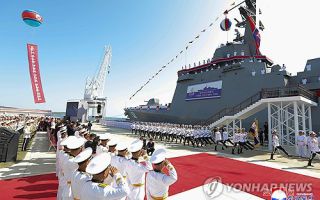 北, 좌초했던 구축함 '강건호' 진수…사고 22일만(종합)