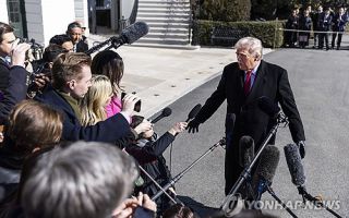 트럼프, 중동 두번째 항모 파견에 "곧 출발…이란협상 결렬대비"(종합)