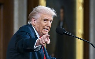 “시청자 64%, 트럼프 국정연설 긍정평가…물가안정엔 부정적” [1일1트]