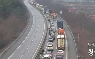 서산영덕고속도로 30여 대 추돌 등 사고...4명 사망
