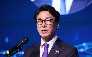 총리실 "이 대통령 가덕도 피습 테러 지정 여부 심의"