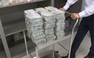 금융당국 '환율 방어' 본격화...IMF "한국, 환율충격 취약"