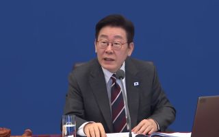 이 대통령 "연명치료 중단 인센티브 주길...재택 임종 과감히 투자"