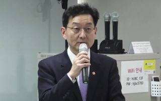 검찰 개혁단장 "보완수사권 논의, 국민 관점서 고민해야"