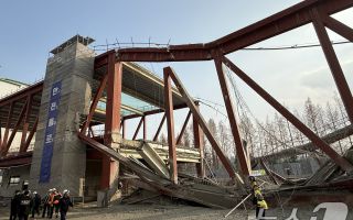 광주 도서관 공사장 붕괴로 4명 매몰…구조 1명 심정지