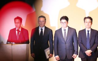 ‘297만명 정보 유출’ 초유의 사태… 롯데카드, 접속자 폭주에 앱 장애