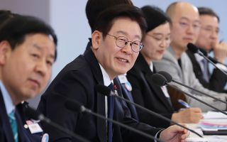 이틀 연속 AI 로봇 현장 투입 문제 언급한 李대통령, 왜?