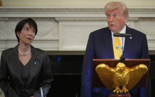 트럼프, ‘진주만’ 카드로 일본 압박… 깜짝 놀란 다카이치