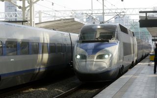 KTX 입석 커플 “특실과 자리 바꿔 달라” 황당 요구…거절하자 욕설