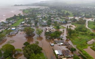 하와이 호놀룰루 폭우… 120년 된 댐 붕괴 위기, 5500명 대피령