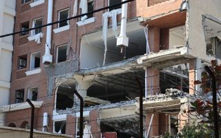 이란서 8층 건물 폭발, 15명 사상…“외부 공격 아닌 가스누출 사고”