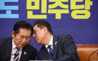 정청래, 尹 재판 영상 올리며 "이런 자가 대통령이었다니 비루하고 처참"