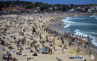호주 시드니 본다이 비치서 총기 난사…인명피해 다수 발생